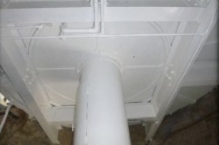 pedestal floor 