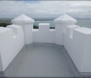 balustrade of pavilion roof 