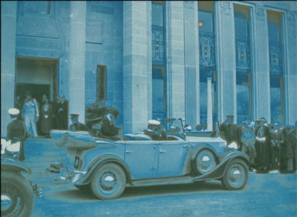 Proposed Art Deco features to surround the doors leading to the museums and courtyard