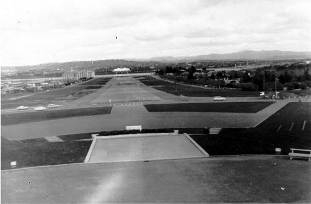 Anzac Parade, 1964, the view south along the parade, showing the open character at that stage